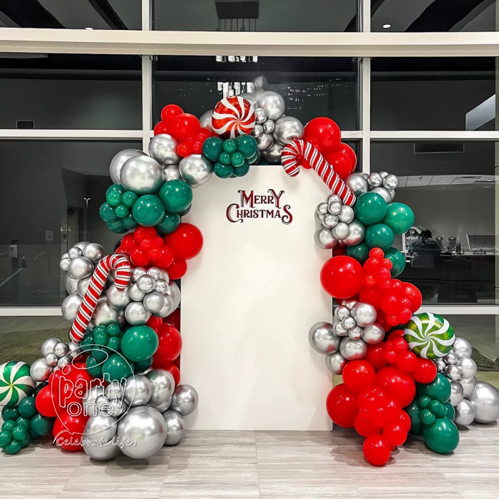 Chic Christmas Office Decoration