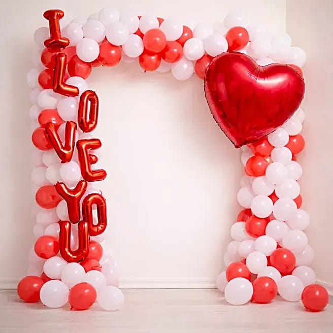 Say It With Love Balloon Backdrop
