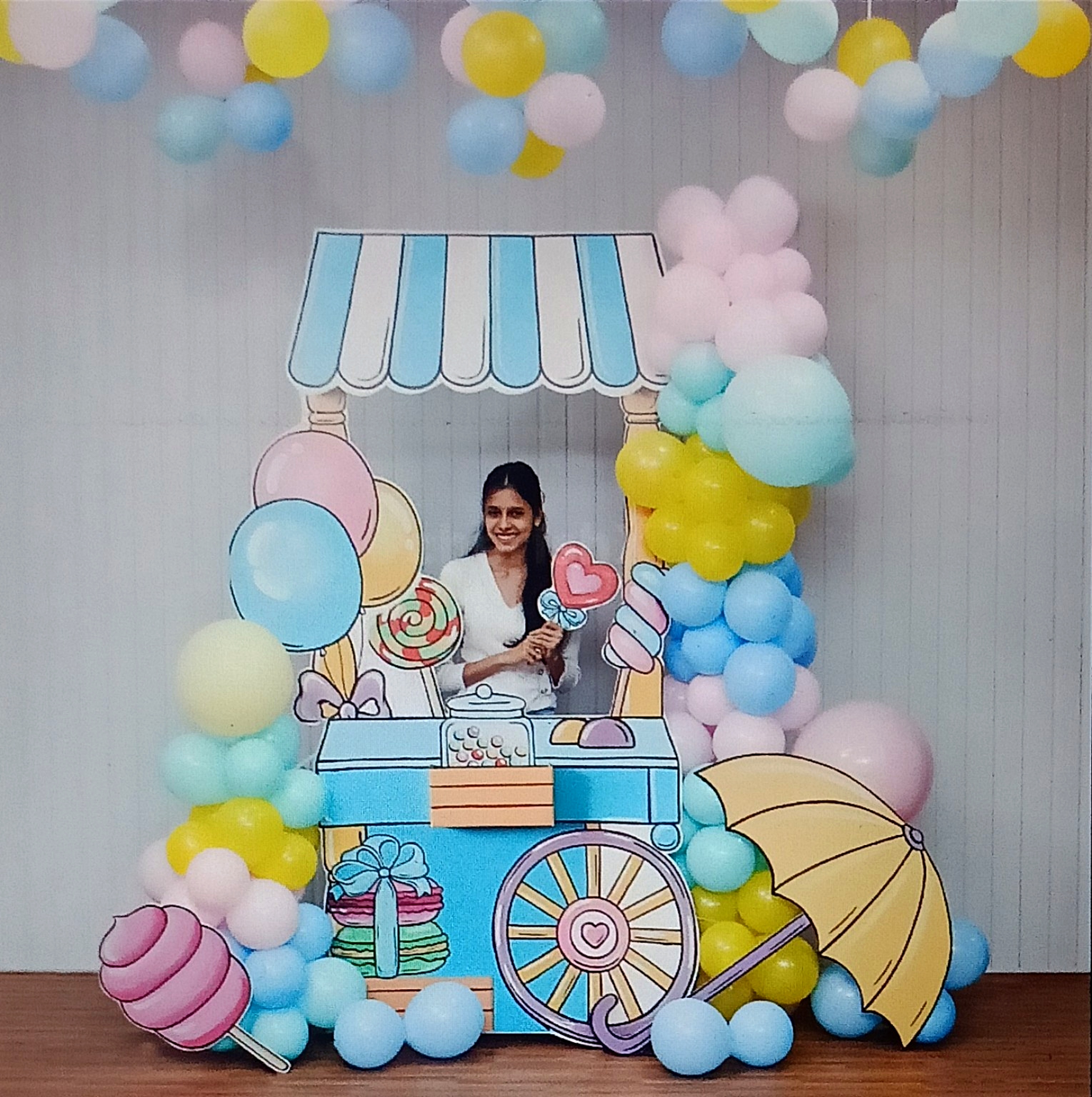 Summer Themed Birthday Ice Cream Decor