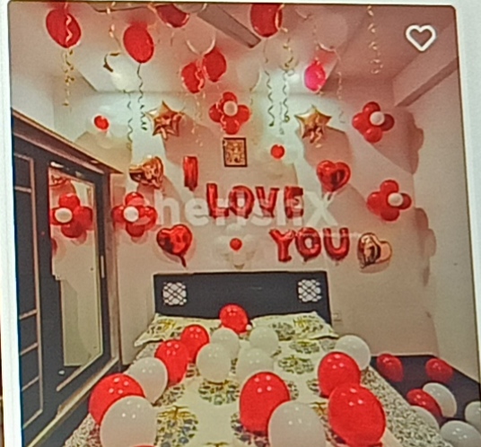 Romantic Decor Of Balloons and Candles