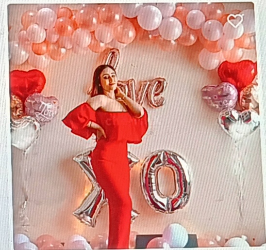 Exotic Love Surprise Decor