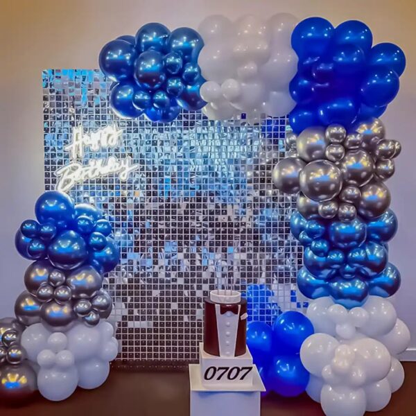 Red Anniversary Decor - Image 2