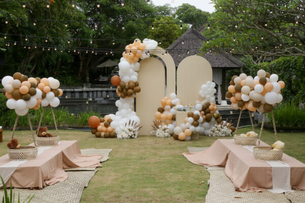 Colourful Garden Welcome Baby Decor - Image 4